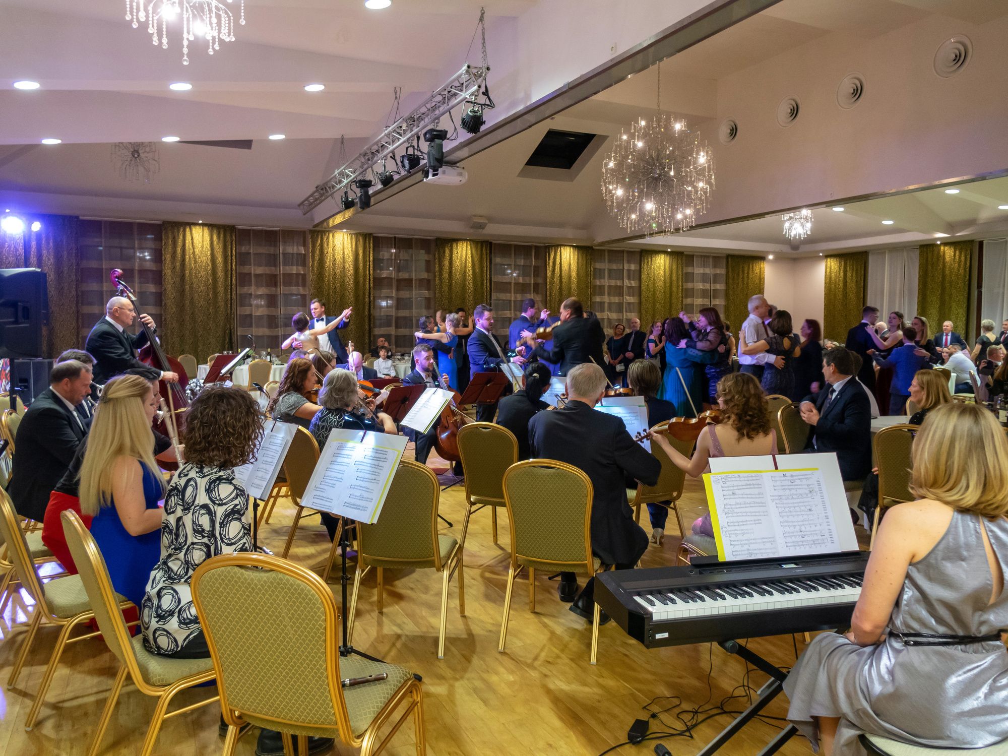 XVI. Reprezentační ples SRPDŠ při ZUŠ Mikulov